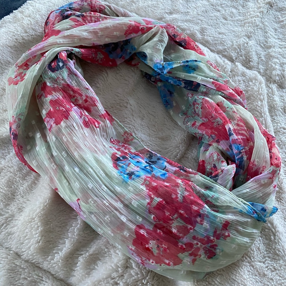 Beautiful flower scarf